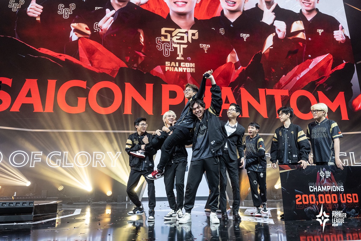 APL 2023: Hình ảnh Saigon Phantom bước lên đỉnh vinh quang tại thánh địa ICONSIAM