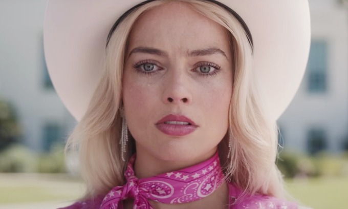  Đạo diễn Greta Gerwig chia sẻ dự định về Barbie phần 2