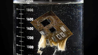 Nghiên cứu thành công bảng mạch in "tan trong nước", nhằm giảm rác thải điện tử