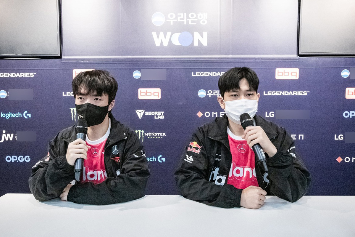 LMHT: HLV Tom cho biết sự xuất hiện của Poby khiến cho các thành viên T1 chịu áp lực lớn hơn thông thường