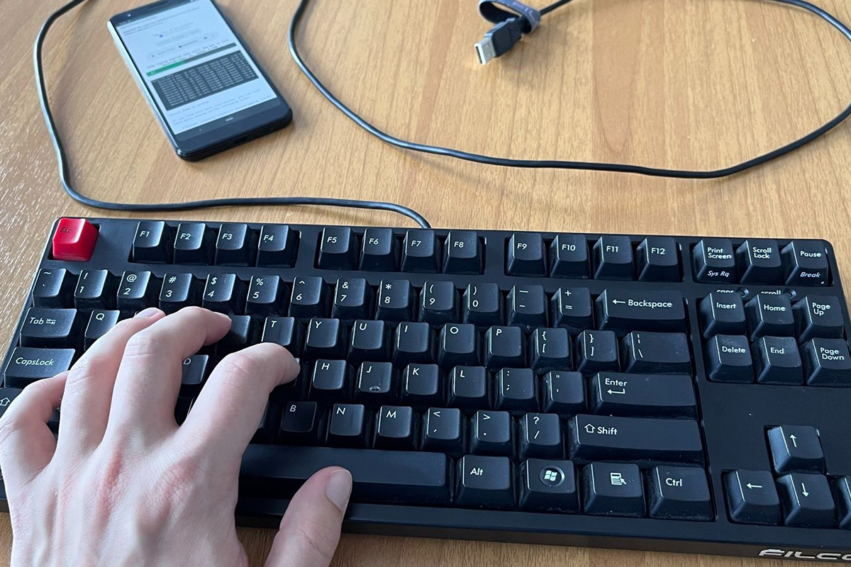 Lo ngại hacker sử dụng AI để hack dữ liệu người dùng thông qua cách gõ phím