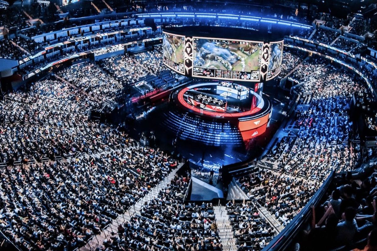 Thêm một tổ chức LCS nữa đang được đồn đoán bán suất thi đấu của mình vì tài chính bất ổn