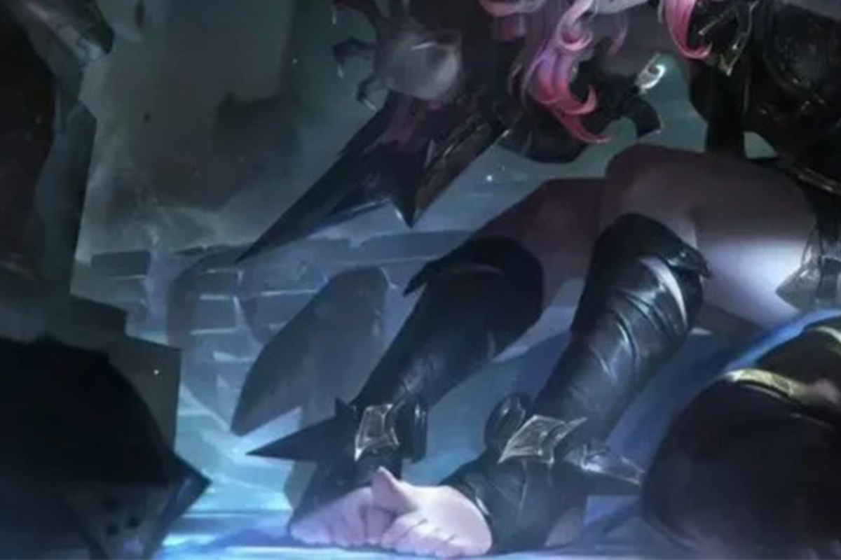 LMHT: Cộng đồng bất ngờ tranh cãi nảy lửa vì đôi chân trần của tướng mới Briar