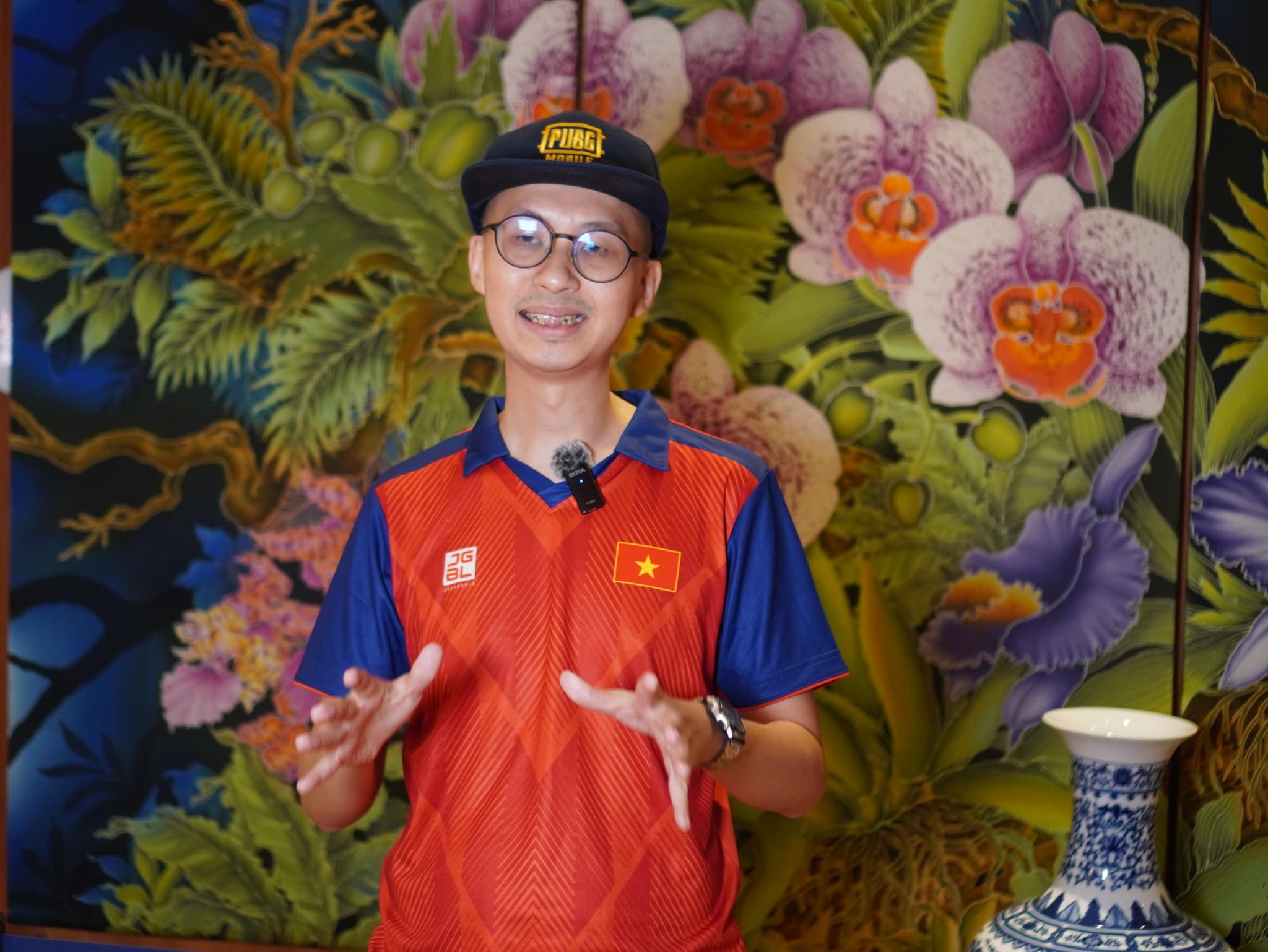 BLV PUBG Mobile Sir Cloud dành nhiều lời khen cho hai đội tuyển Việt Nam tại 2023 PMSL SEA Fall