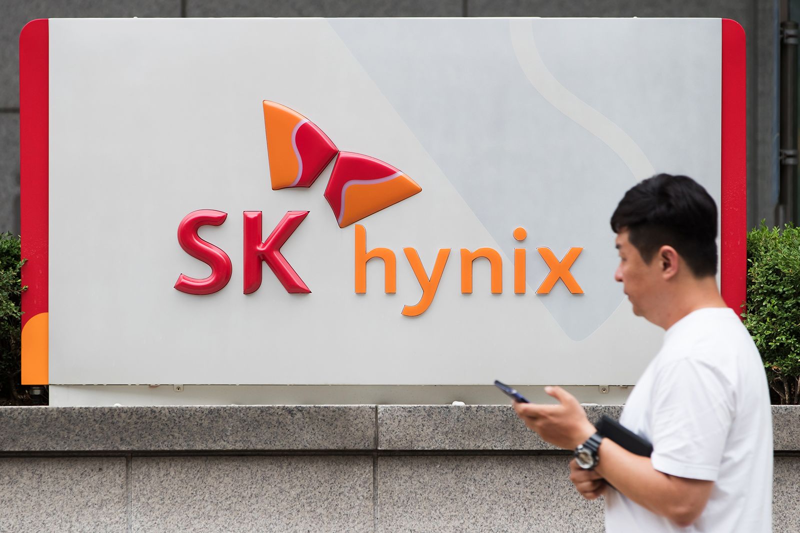 SK Hynix điều tra việc Huawei sử dụng chip của mình trong mẫu điện thoại Mate 60 Pro