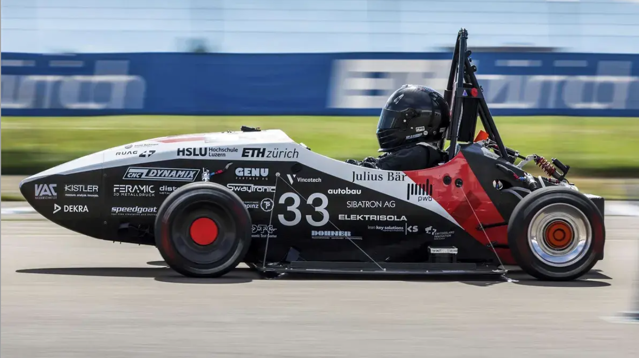 Xe đua điện tăng tốc 0 - 100km chưa đầy 1 giây, lập kỷ lục thế giới mới