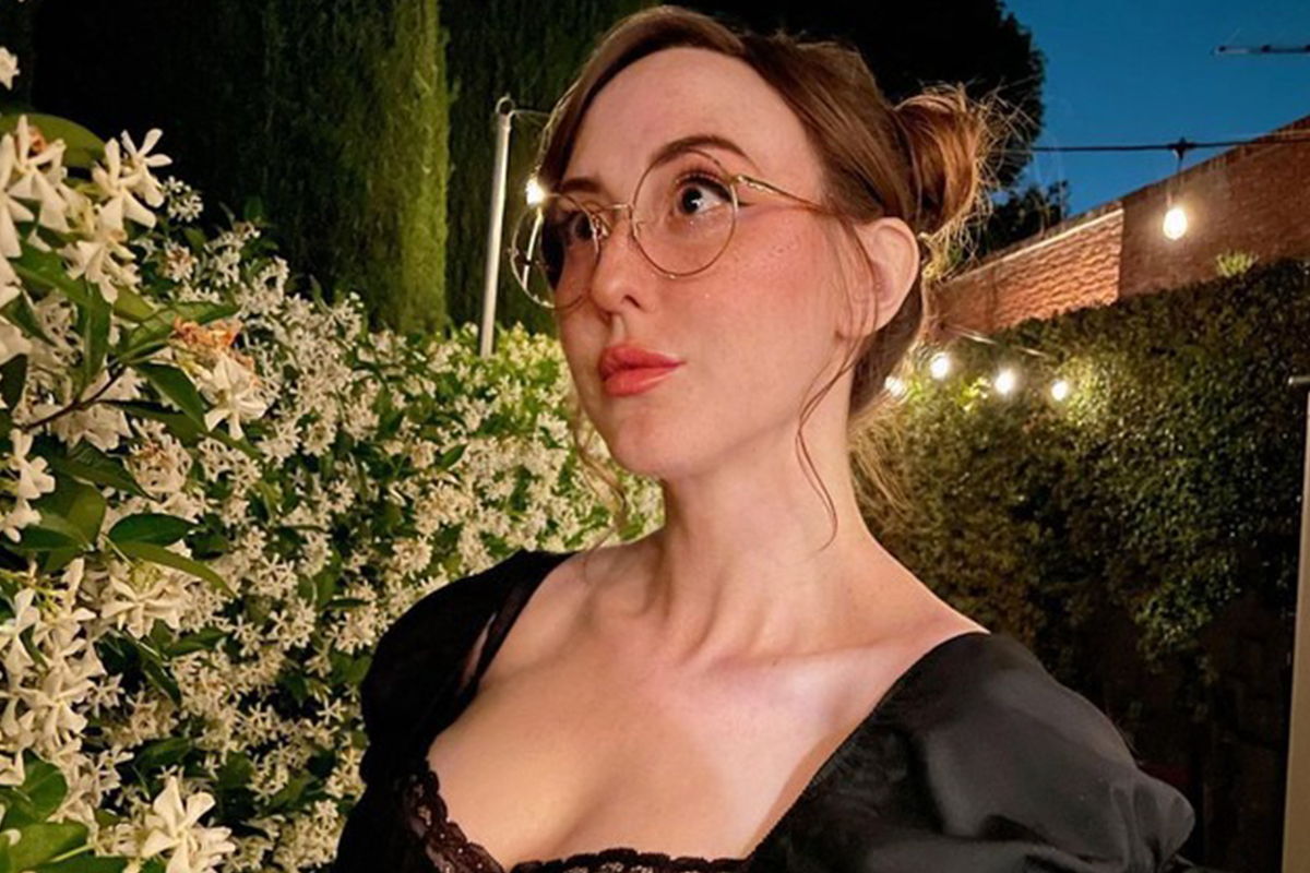 LMHT: Nữ BLV đứng trước nguy cơ bị tung clip nóng sau khi công bố "Bán Quạt" chưa được bao lâu