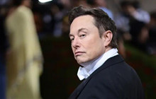 Elon Musk livestream Diablo IV trên Twitter, thu về lượng người xem khủng khiếp
