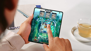 Samsung hợp tác nhiều công ty game "đối đầu" trực tiếp với Apple