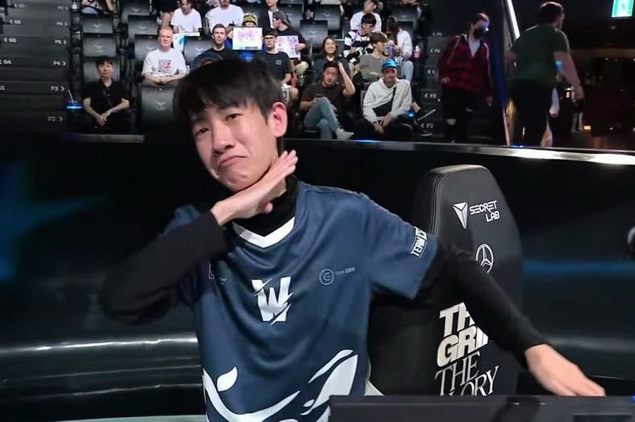 CKTG 2023: TW giành chiến thắng 2 - 1 trước CFO, khẳng định vị trí Top 1 Bảng B từ Seed 2 khu vực VCS