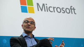 CEO Microsoft nuối tiếc vì từ bỏ Windows Phone
