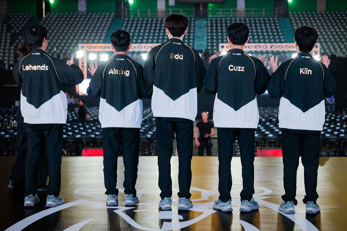 LMHT: Bất ngờ câu chuyện các tuyển thủ KT không được phép đấu tập với T1 tại CKTG 2023