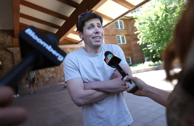 Lý do gì buộc OpenAI sa thải CEO Sam Altman?