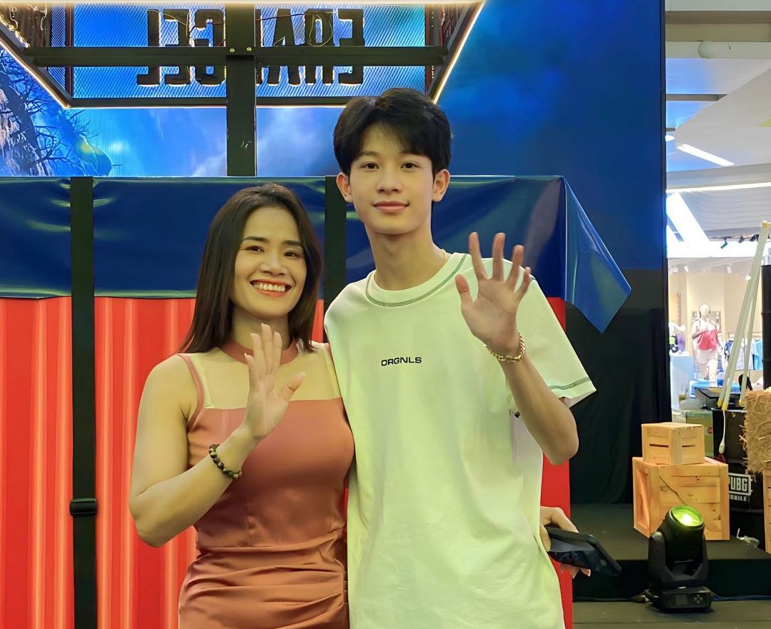 Mẹ Levis chia sẻ niềm vui khi con đạt thành tích cao với PUBG Mobile, trở thành vận động viên quốc gia
