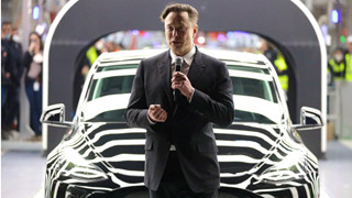 Elon Musk yêu cầu kỹ sư, công nhân Tesla ngủ tại xưởng để kịp tiến độ ra mắt xe điện mới