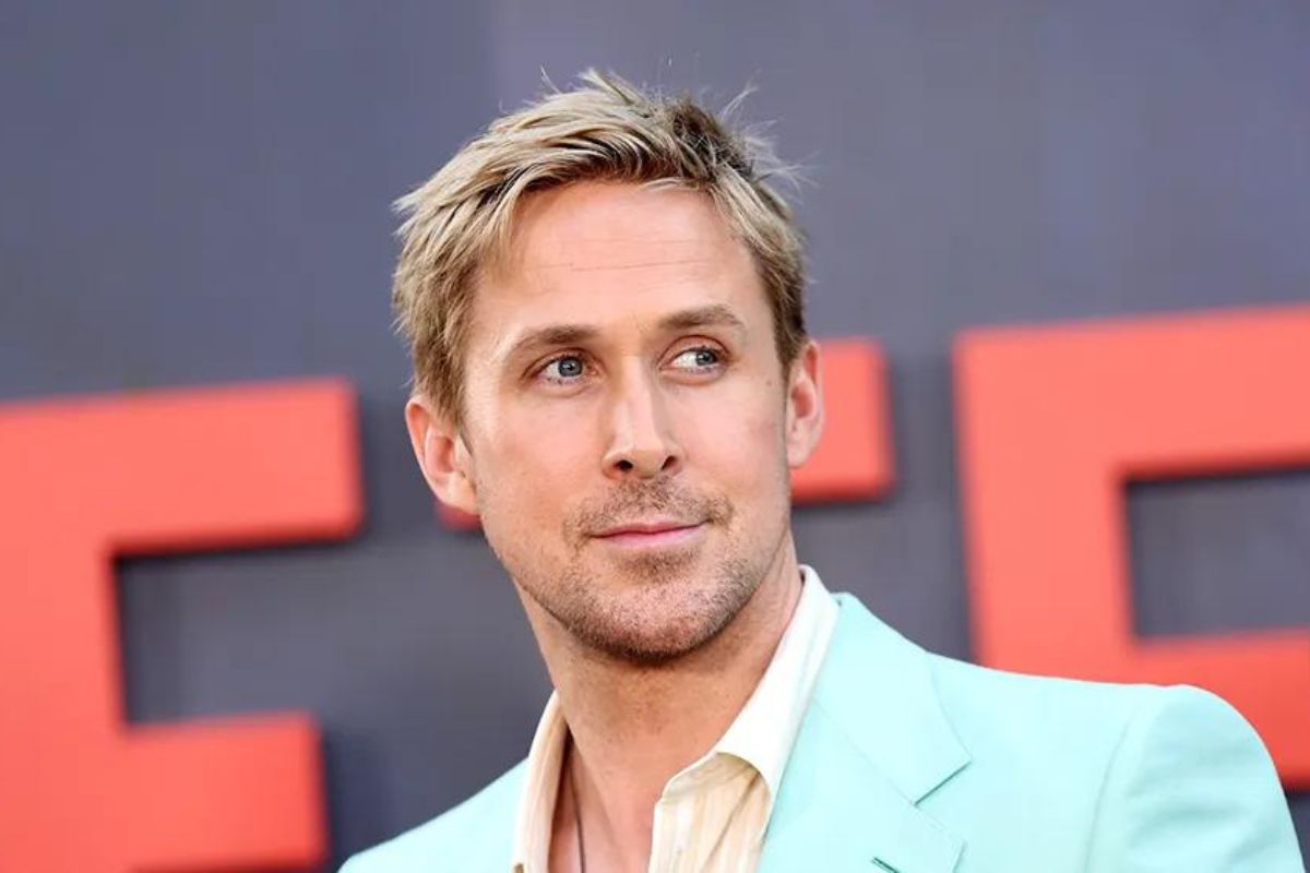 Ryan Gosling Nhắn Gửi Người Bạn Ryan Reynolds Hãy Mau Trả Lại Đồ Đã Mượn