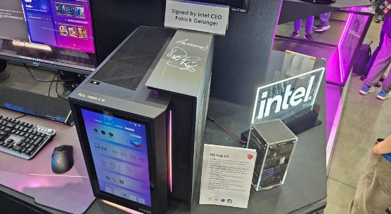 MSI Ra Mắt Dàn PC Để Bàn Trang Bị Màn Hình Cảm Ứng Phía Trước