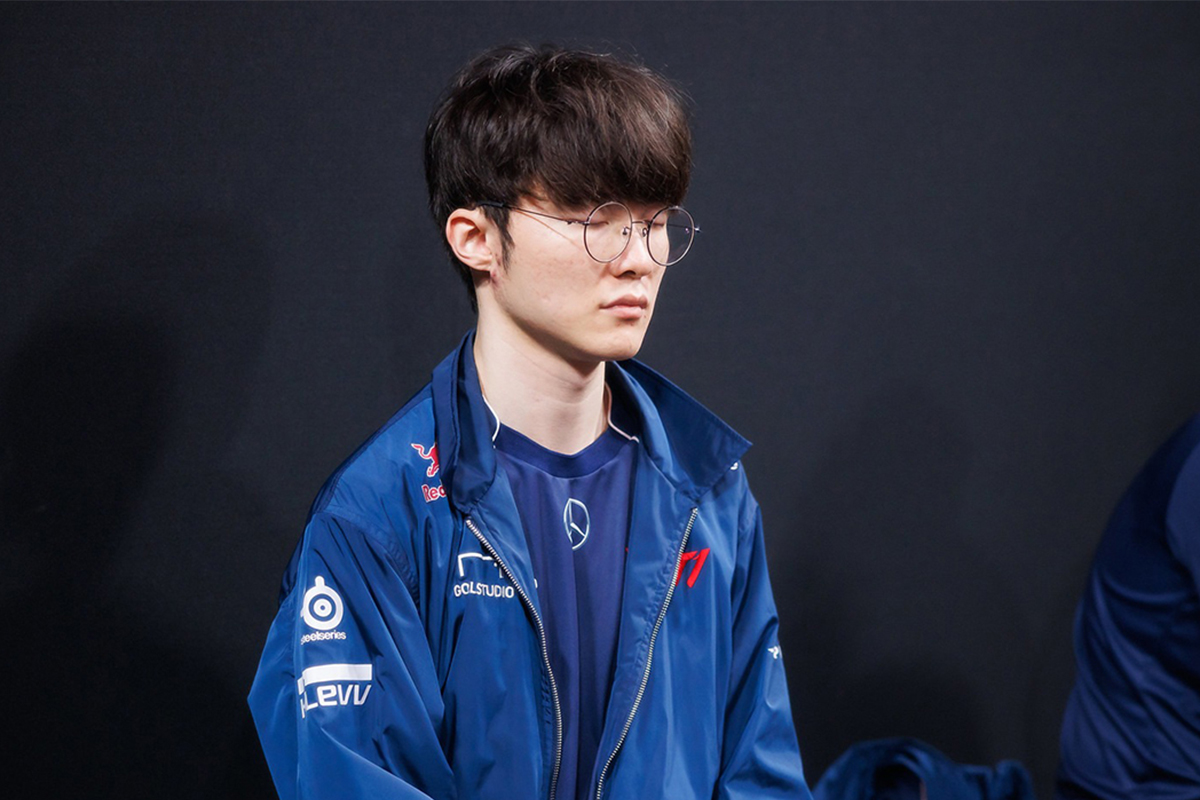 LMHT: Faker bất ngờ bị đòi quà bởi một hãng xe nổi tiếng