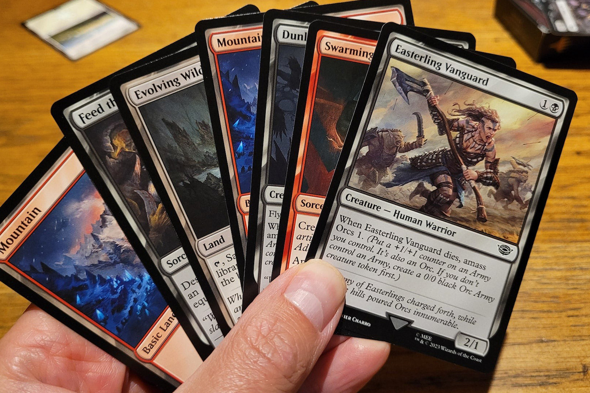 Một thẻ bài bị đôn giá lên gấp 12 lần chỉ vì một lời nói của một nam streamer