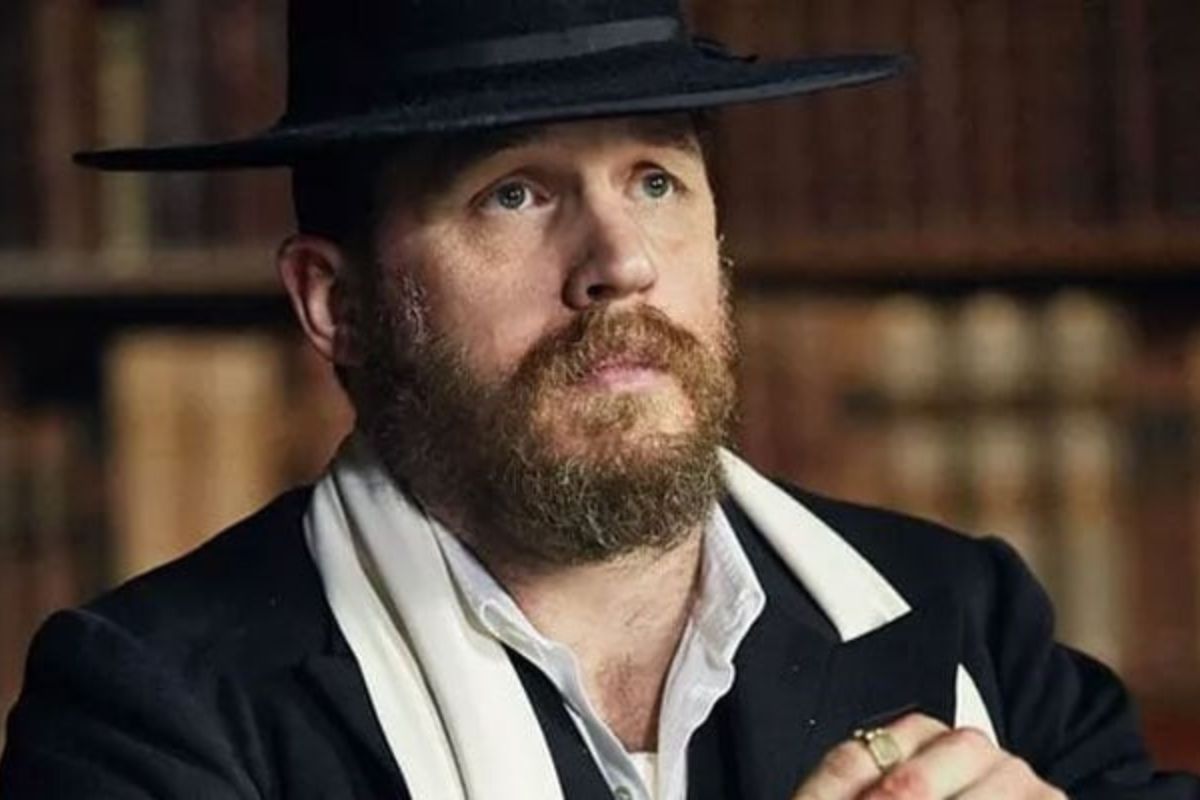 Tom Hardy Đề Cập Đến Việc Trở Lại Trong Phim Peaky Blinder Sắp Tới