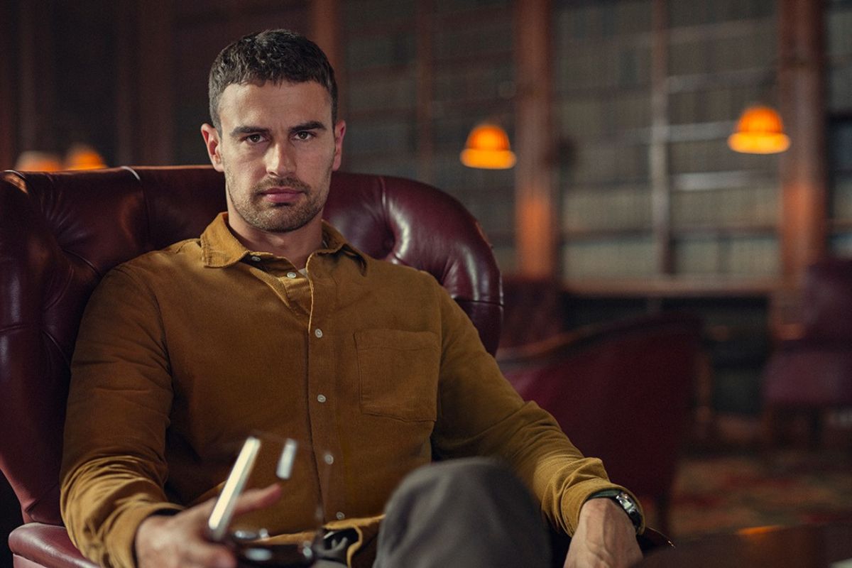  Phim The Gentlemen Sẽ Được Thực Hiện Mùa Thứ 2 Trên Netflix