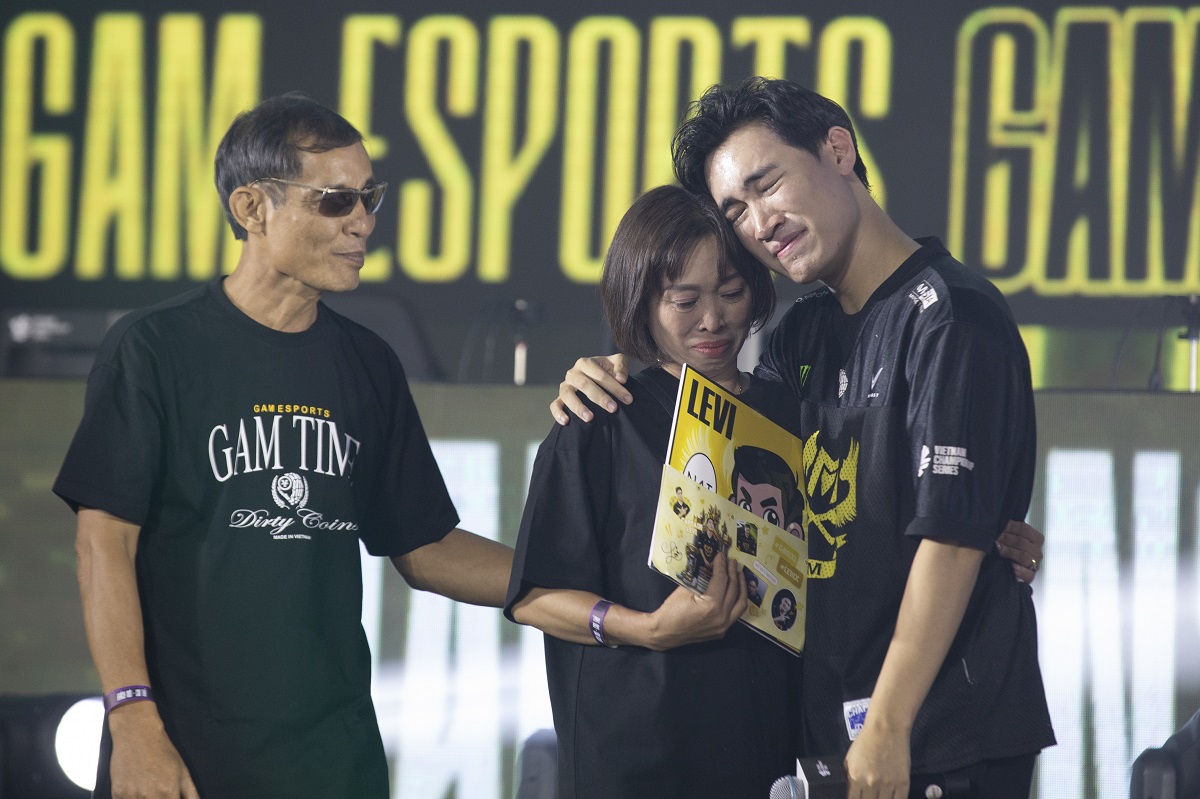 VCS 2024 Mùa Hè: Captain Levi Cùng Vinh Quang Sau Cuối Trên Sân Khấu Lớn