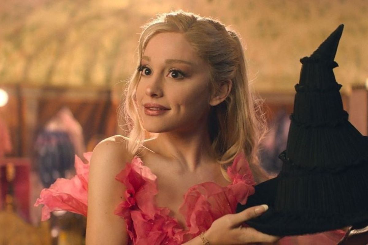 Sao Nữ Ariana Grande Sốc Trước Cách Paparazzi Tác Nghiệp 