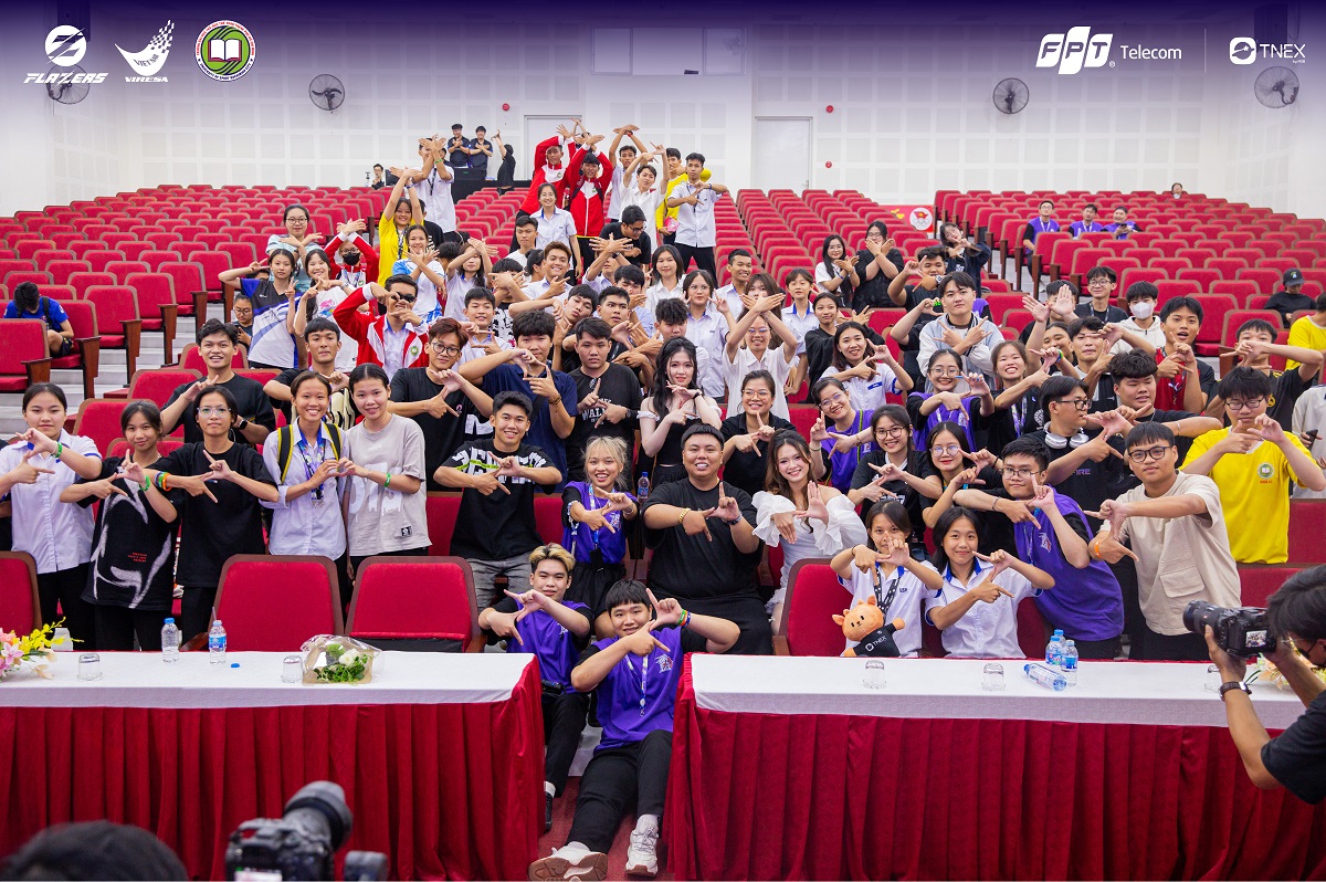 Flazers Day - Hiện Thực Hóa Giấc Mơ Chinh Phục Thể Thao Điện Tử Đỉnh Cao Cho Giới Trẻ