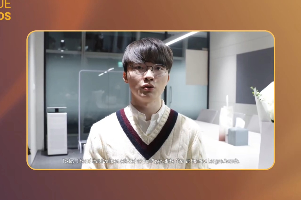 LMHT: Streamer nổi tiếng có chia sẻ đụng chạm Faker và T1 để rồi lên tiếng xin lỗi sau đó