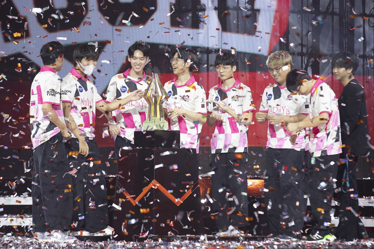 Chung Kết AIC 2024: Bacon Time Trở Lại Ngai Vàng Với Kết Quả Bất Bại