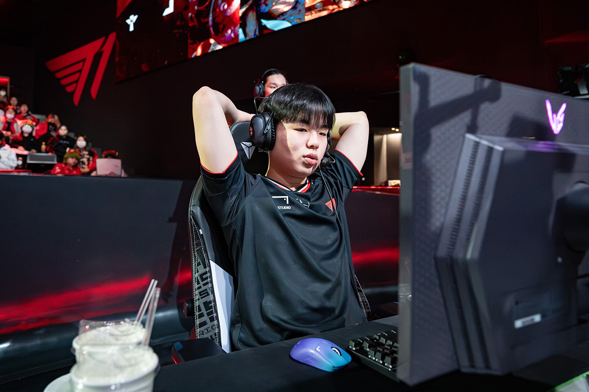 LMHT: Fan phẫn nộ khi T1 xử lý truyền thông cực tệ, cộng đồng đưa ra hướng giải quyết duy nhất