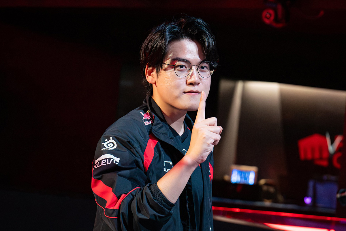 LMHT: Gumayusi liên tục bị anti-fan công kích dù chưa làm gì sai khiến nhiều người khó chịu