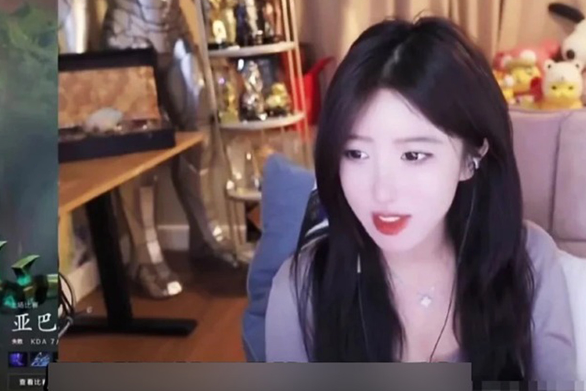 Hoảng hốt các nữ streamer bị công ty chủ quản giữ clip nhạy cảm, hù dọa không cho nghỉ việc
