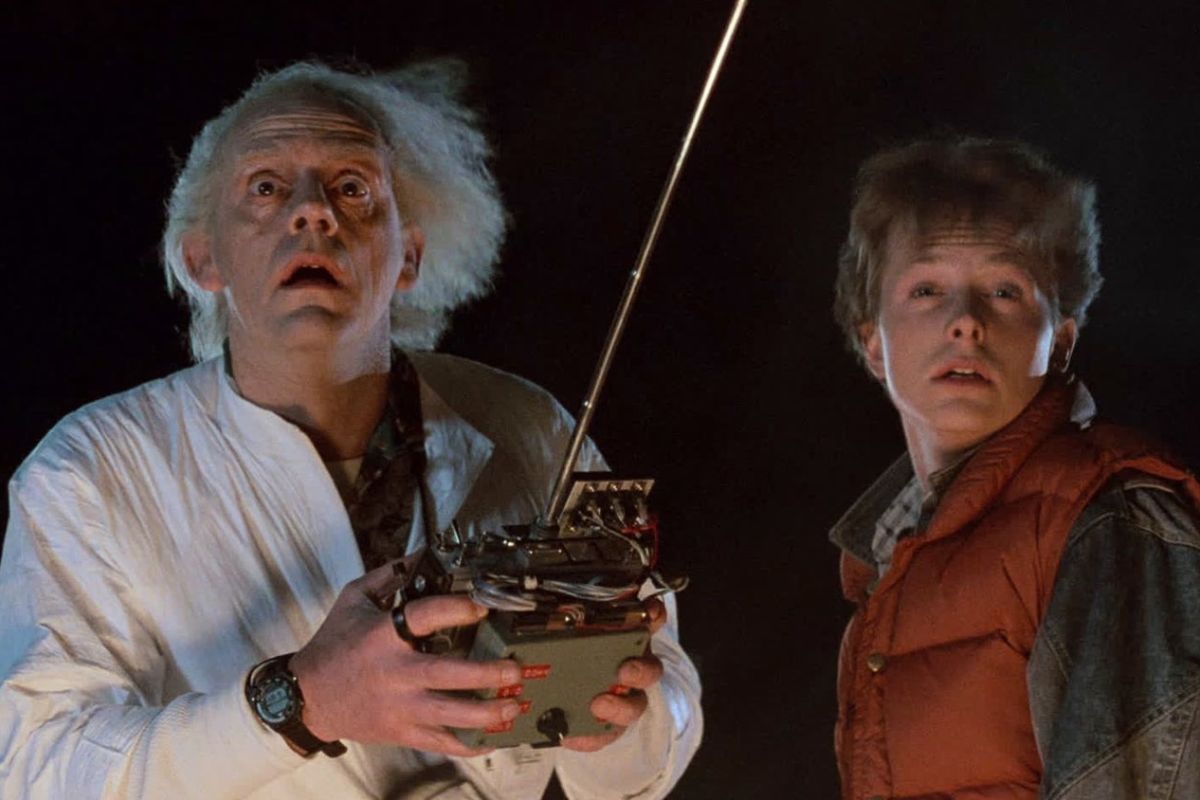 Biên Kịch Bob Gale Khẳng Định Tựa Phim Back To The Future Sẽ Không Bao Giờ Có Phần Tiếp Theo, Tiền Truyện