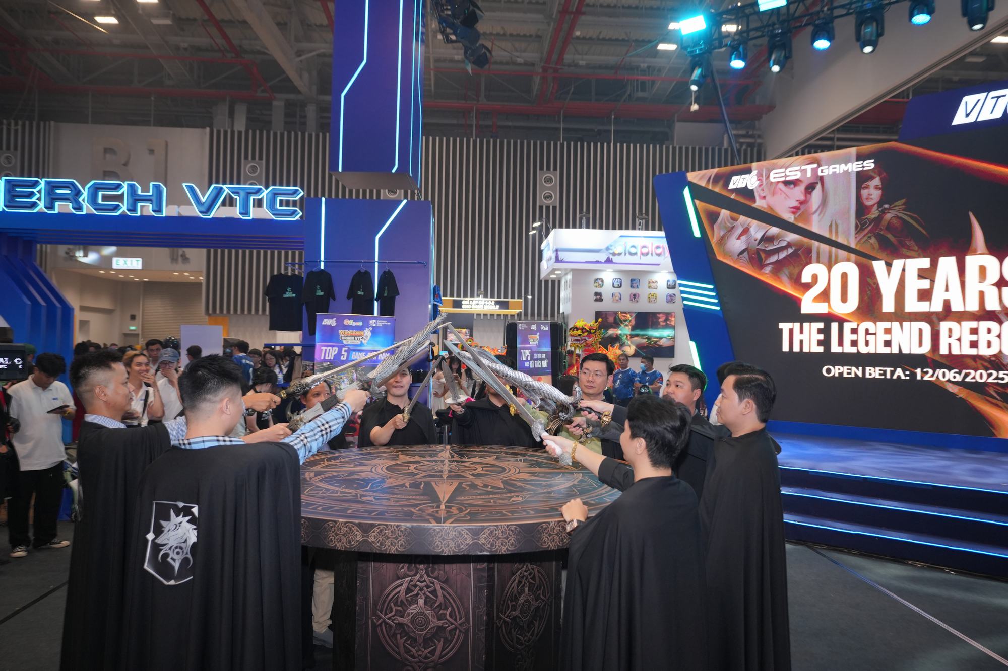 Cabal Origin VTC - Họp Báo Ra Mắt Tại Sân Khấu Gameverse 2025 Thu Hút Hàng Ngàn Người Tham Dự