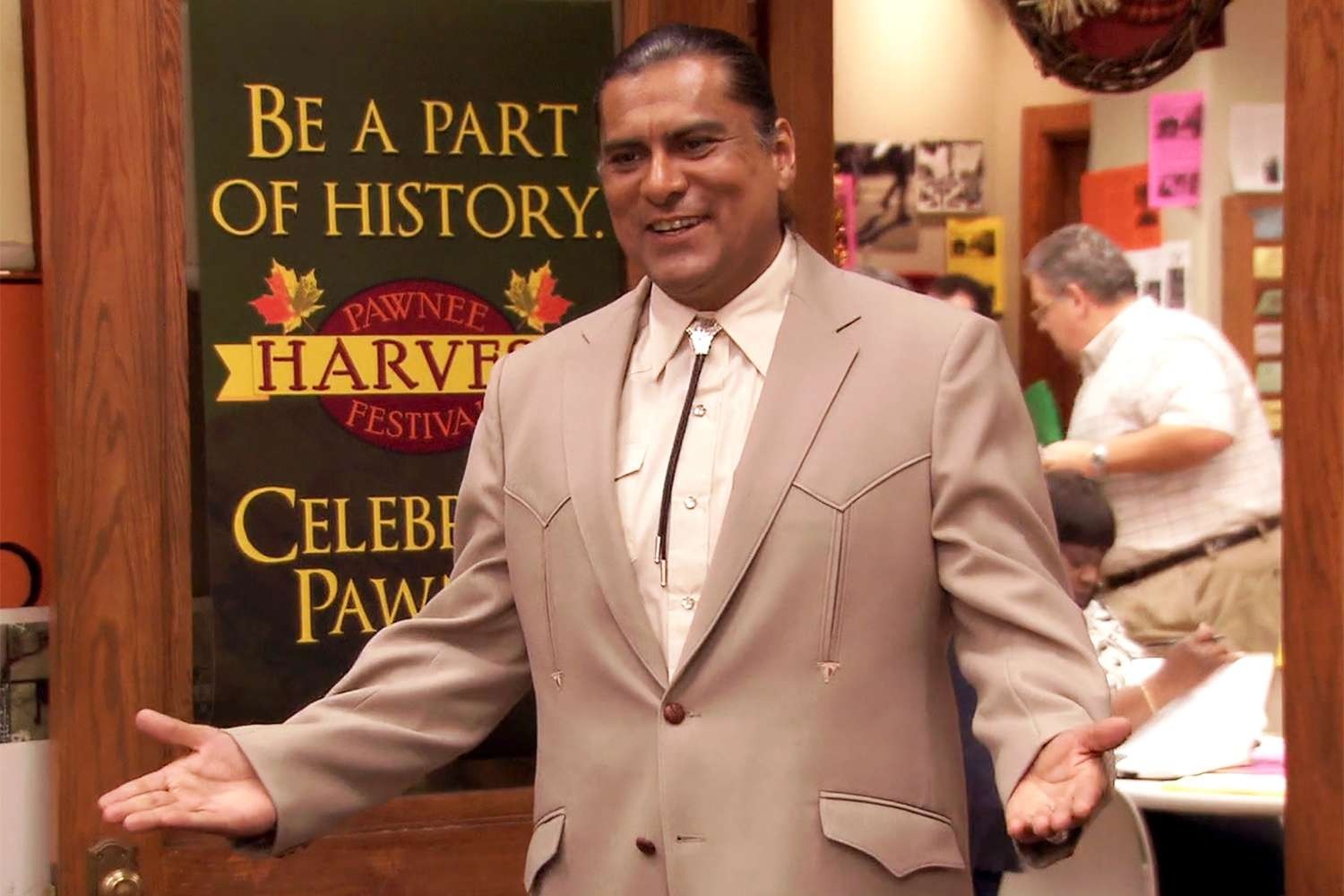 Nam Diễn Viên Lồng Tiếng Jonathan Joss Qua Đời Khi Bị Hàng Xóm Tấn Công