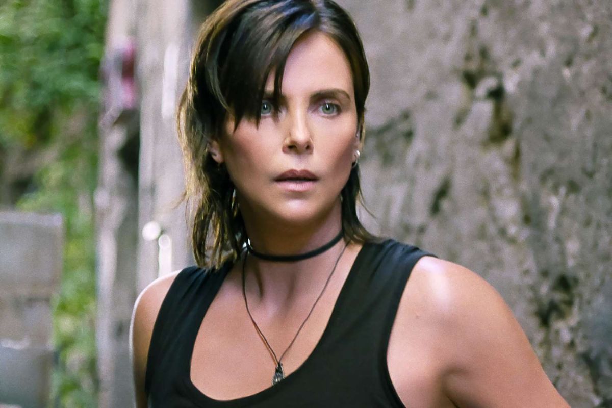 Charlize Theron và mái tóc mullet gây sốc khiến con gái bật khóc: “Mẹ không còn giống công chúa!”