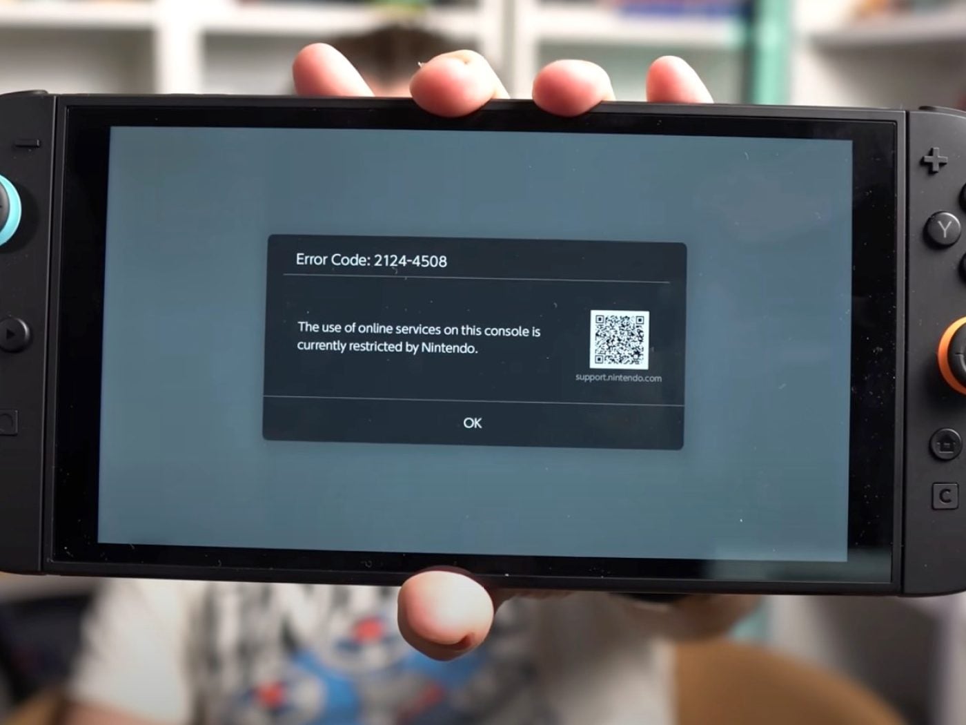 Người dùng Nintendo Switch 2 bị khóa máy vì chơi game cũ mua lại