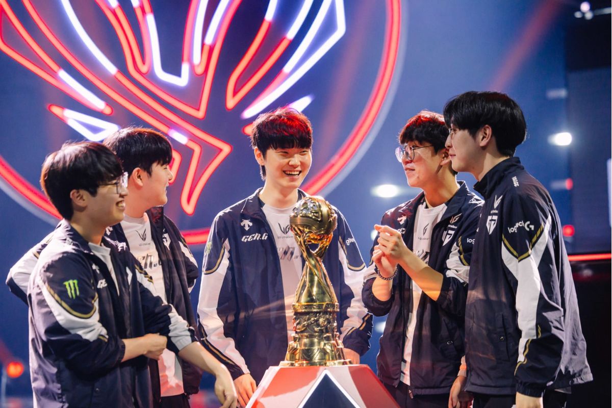 Riot Games Bị Chỉ Trích Kịch Liệt Vì Thiếu Tôn Trọng Gen.G Khi Họ Vô Địch MSI 2025