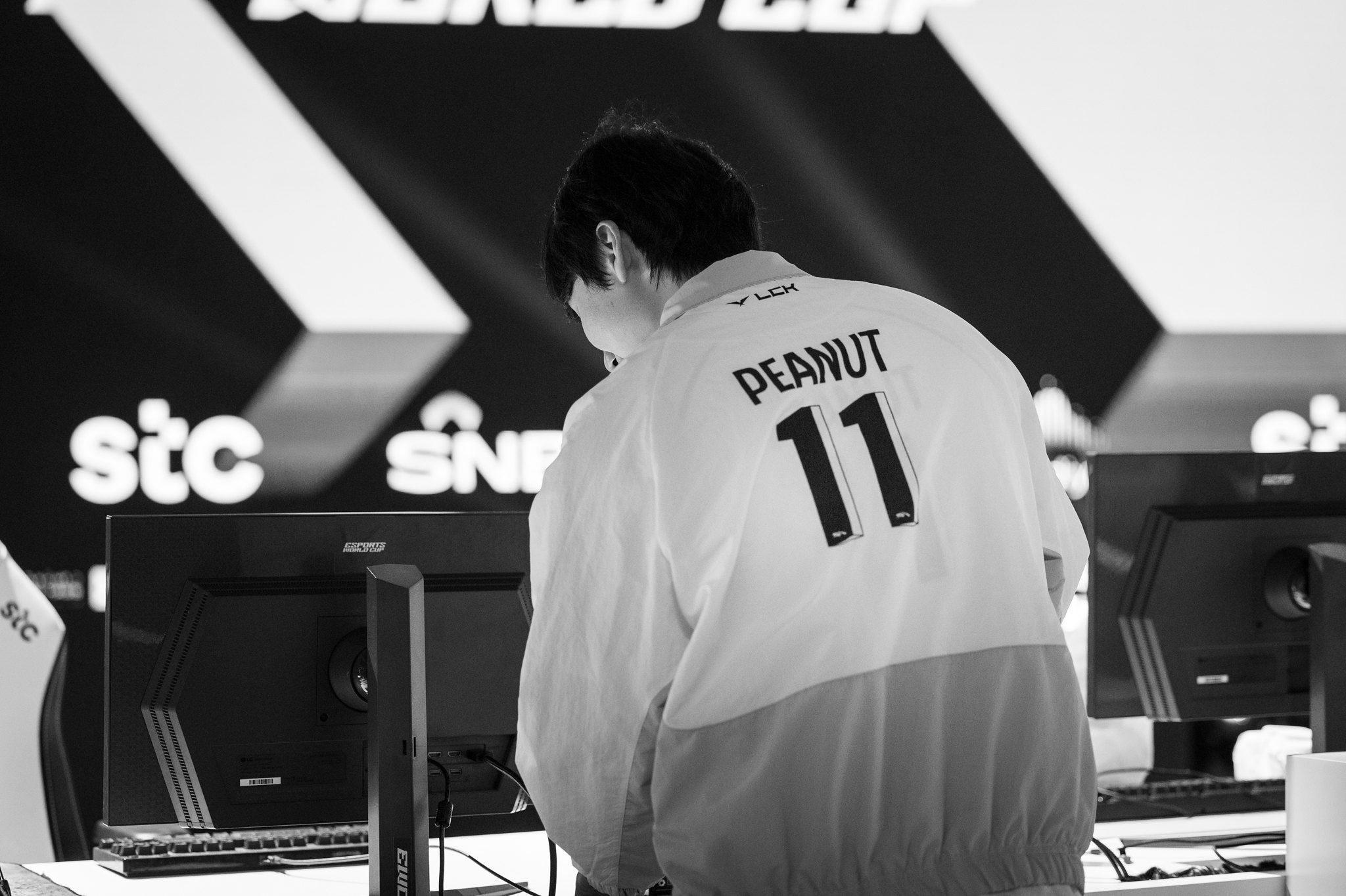 Esports World Cup 2025: Hanwha Life Esports Và Bilibili Gaming Chia Tay Giải Đấu