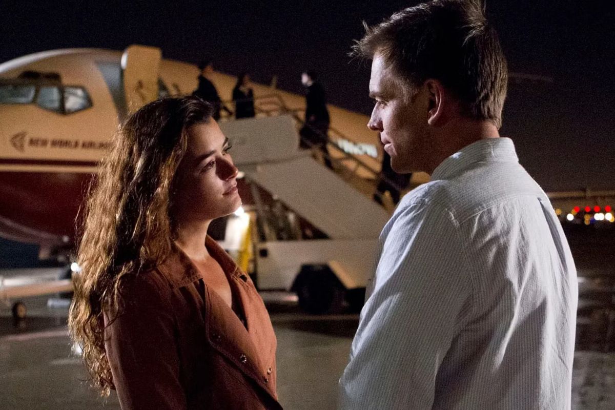 Cặp Đôi Diễn Viên Tony & Ziva Chính Thức Tái Xuất Với 10 Phút Đầu Tiên Gây Sốt