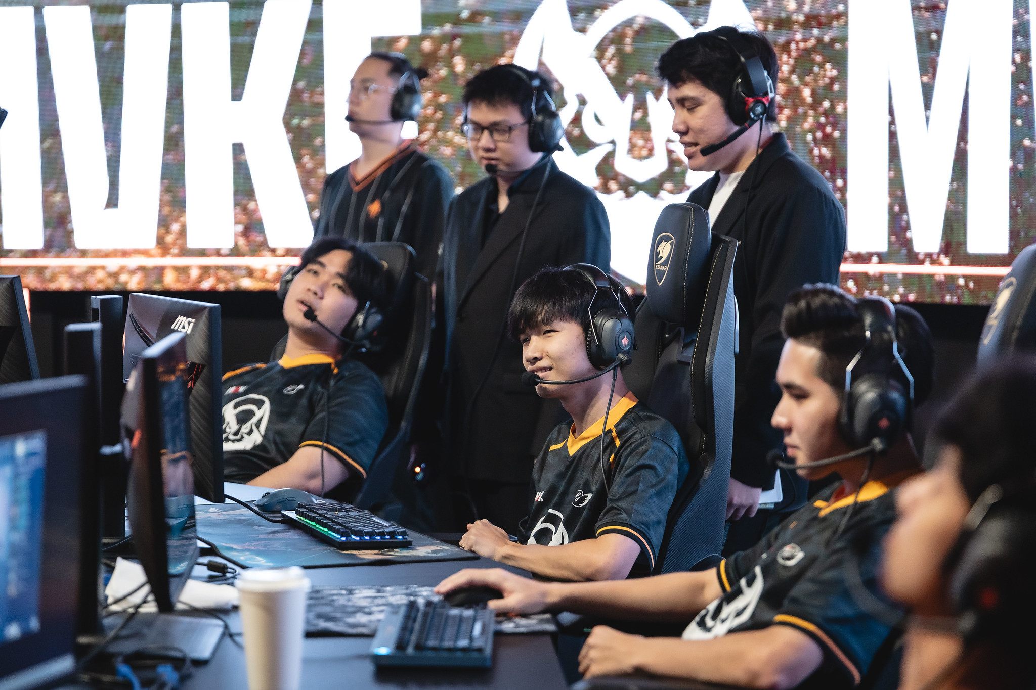 LCP 2025: MVKE SofM Hé Lộ Khả Năng Cho Chika Thi Đấu, Đánh Giá Cao Đối Thủ CHF