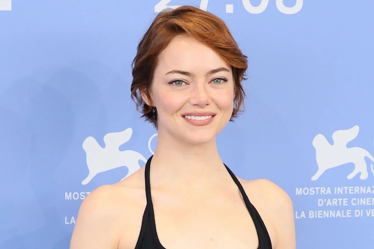 Sao Nữ Emma Stone Chia Sẻ "Cơ Chế Đối Phó" Với Nổi Tiếng