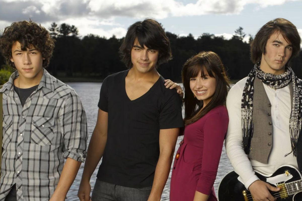 Phim Camp Rock 3 Chính Thức Trở Lại Với Ban Nhạc Ngôi Sao Jonas Brothers