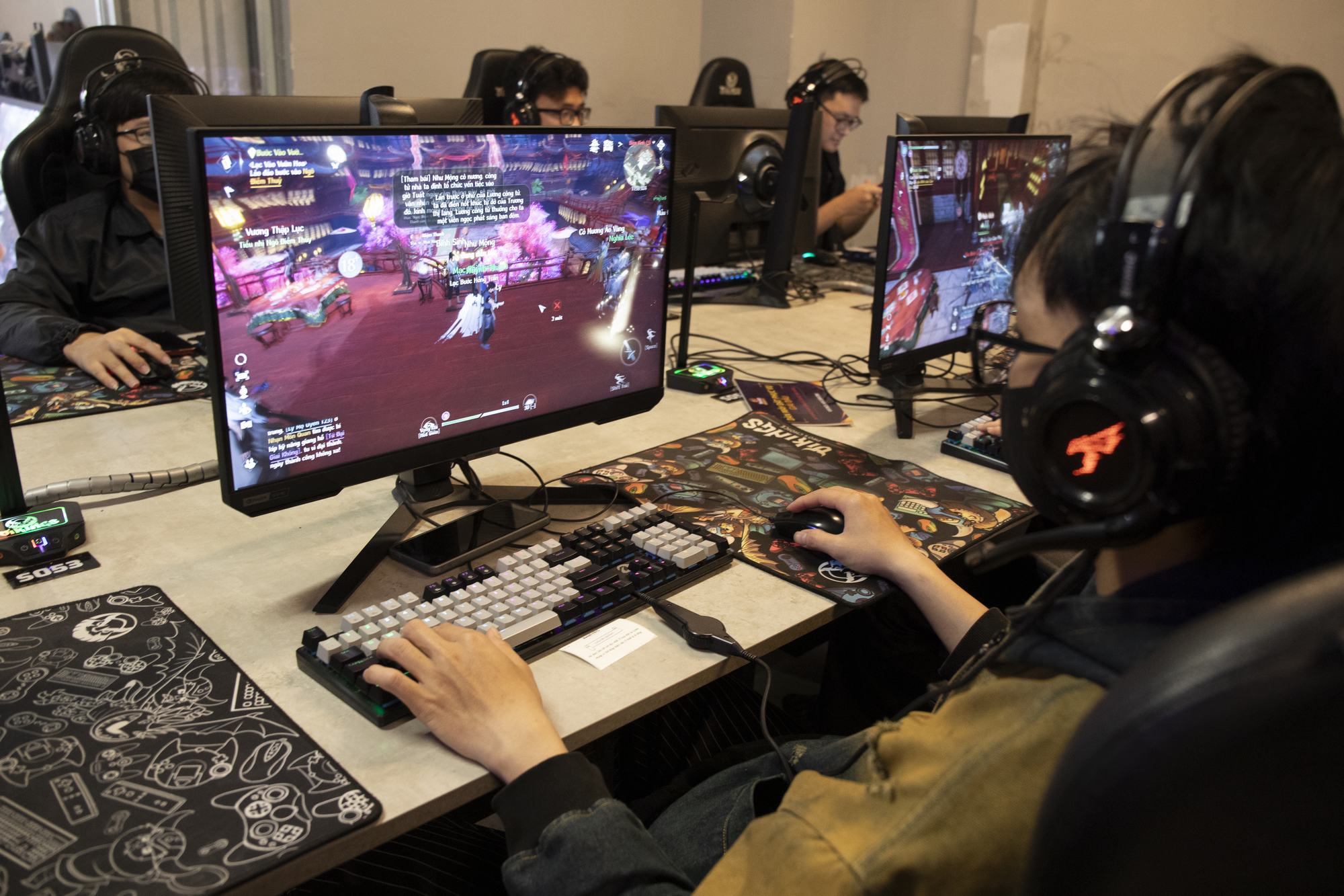 Bầu Không Khí Sôi Nổi Của Sự Kiện Nghịch Thủy Hàn First Experience Day Tại Hệ Thống Vikings