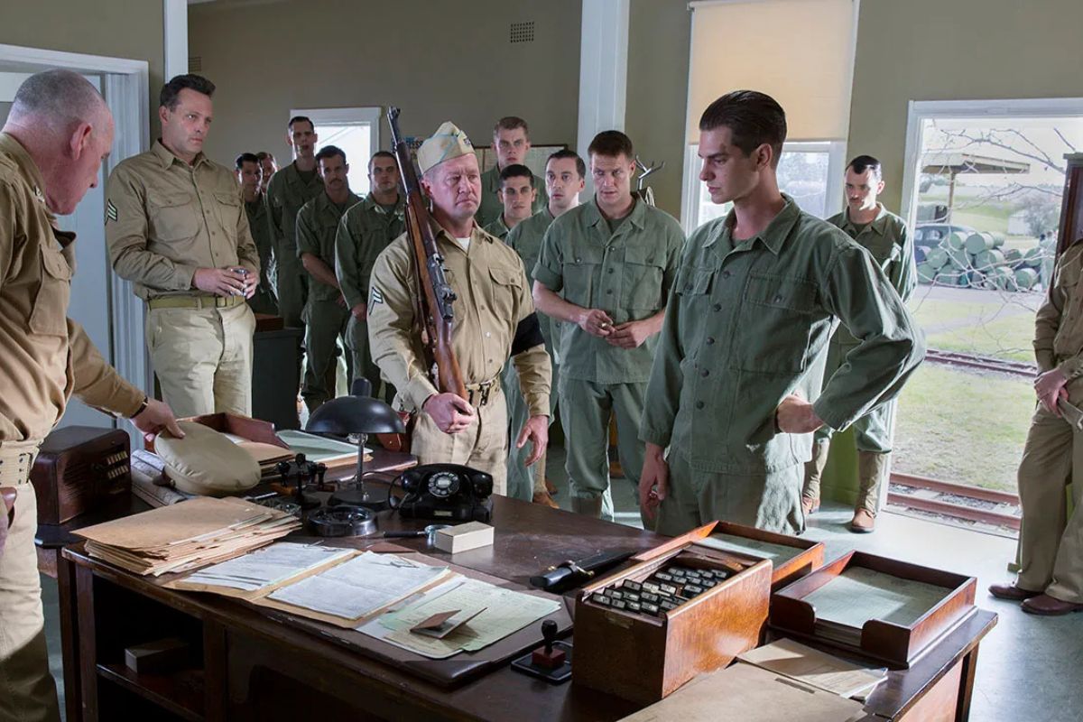 Hacksaw Ridge - Một Trong Những Bộ Phim Chiến Tranh Hay Nhất Của Thế Kỷ