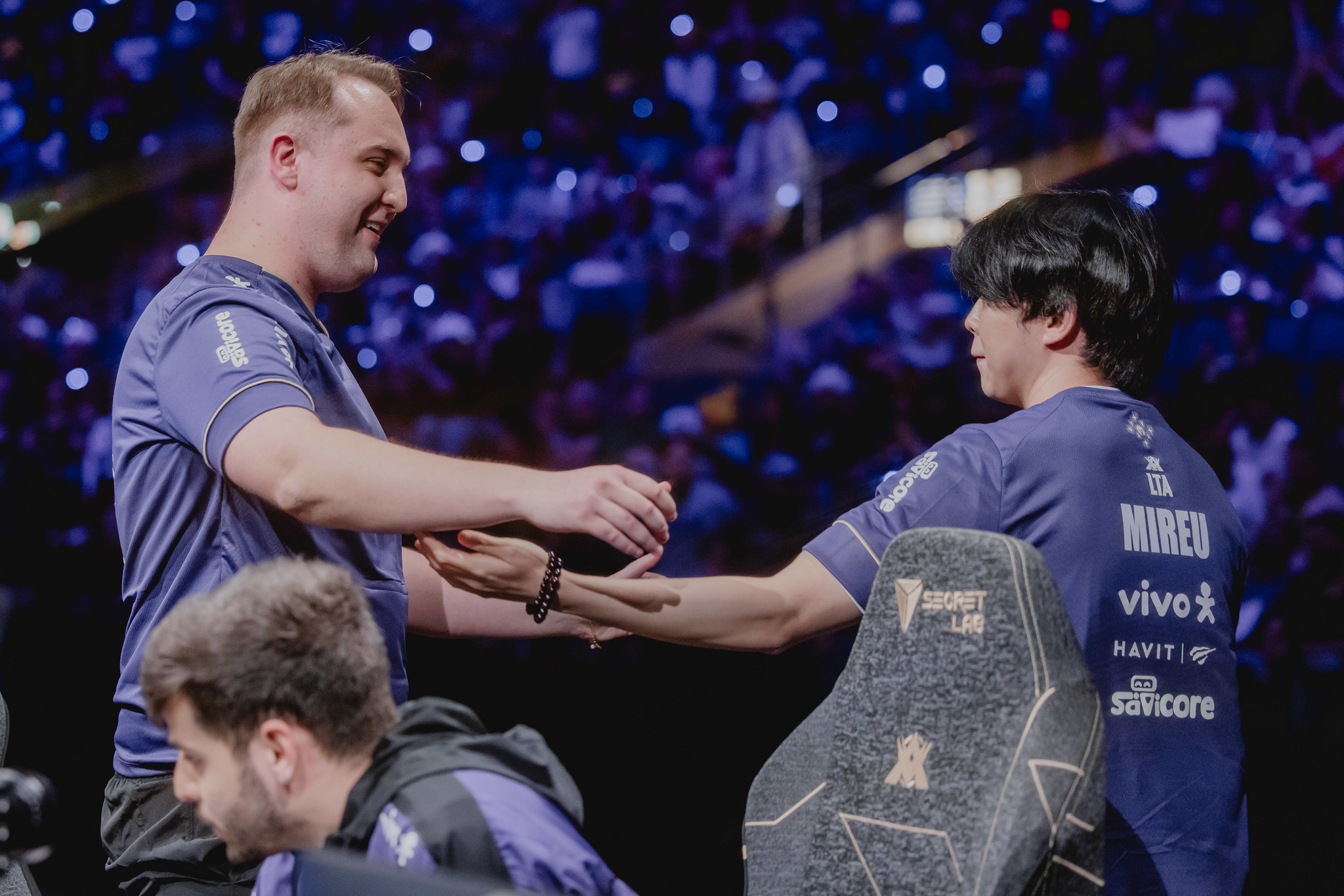 LMHT: Đội Tuyển Vivo Keyd Stars Bất Ngờ Gặp Rắc Rối Trong Lần Đầu Đi CKTG