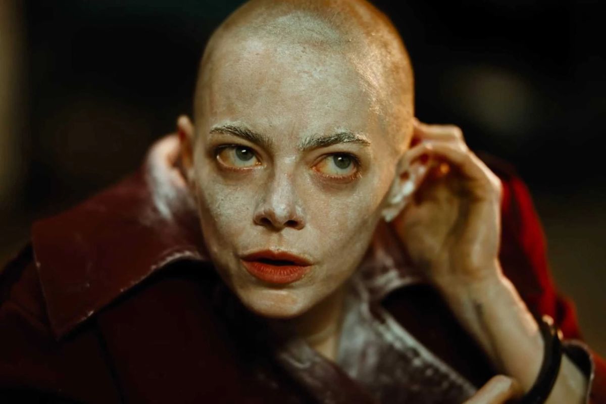 Suất Chiếu Đặc Biệt Bugonia Chỉ Người Trọc Đầu Mới Được Xem Phim