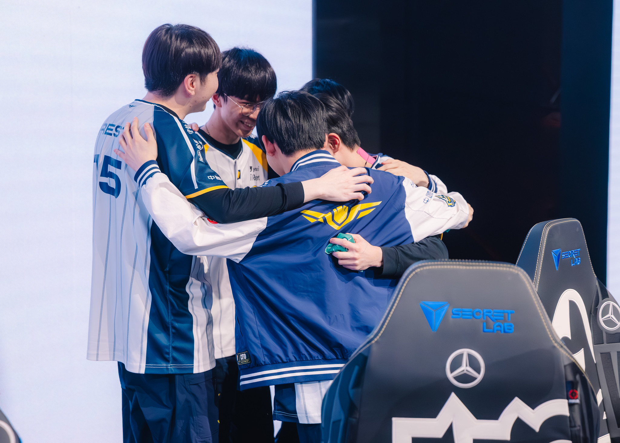 CKTG 2025: Kết Quả Vòng Thụy Sĩ Và Bốc Thăm Chia Bảng Tứ Kết