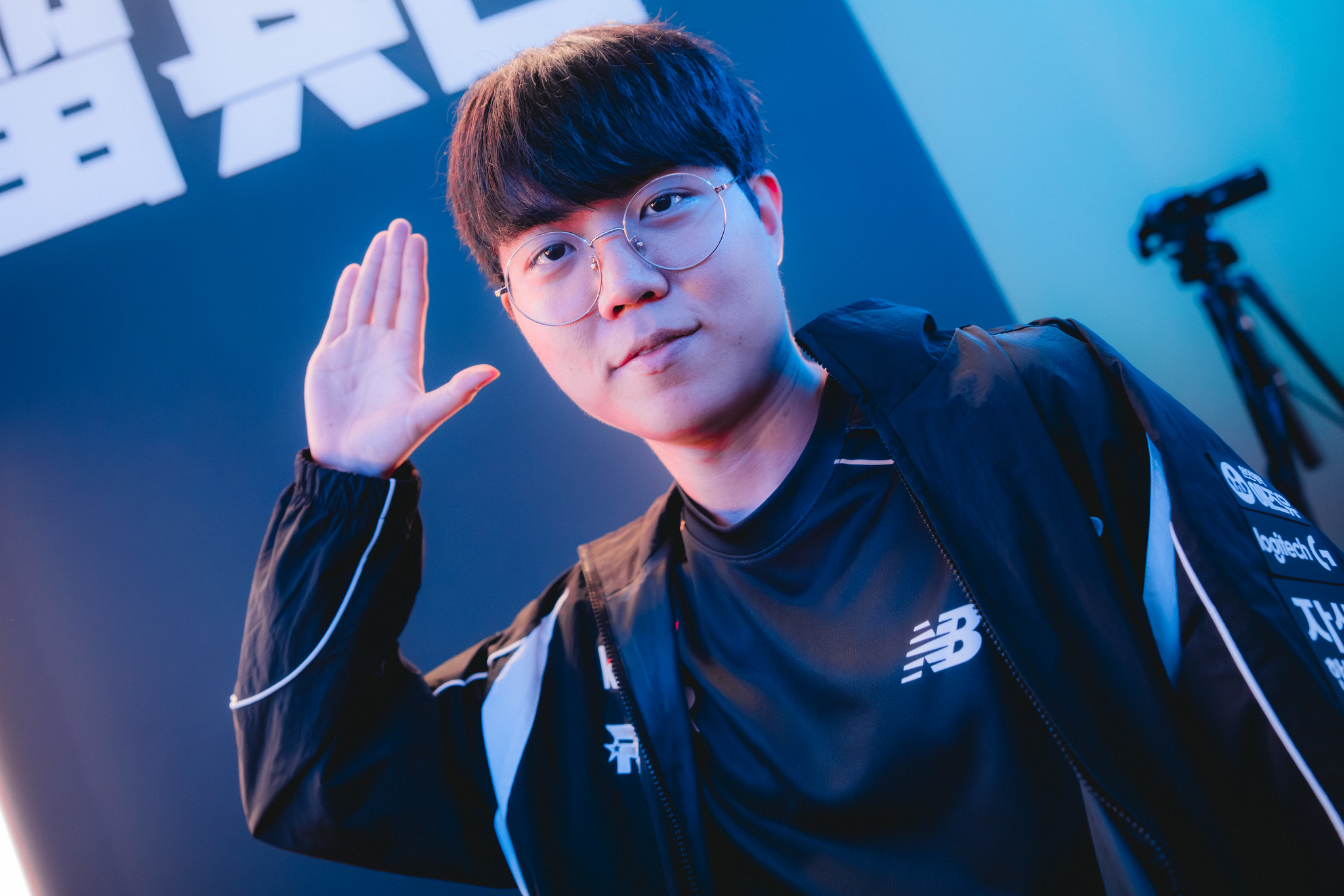 CKTG 2025: KT Cuzz Chia Sẻ Niềm Vui Vào Bán Kết, Dành Lời Khen Bdd